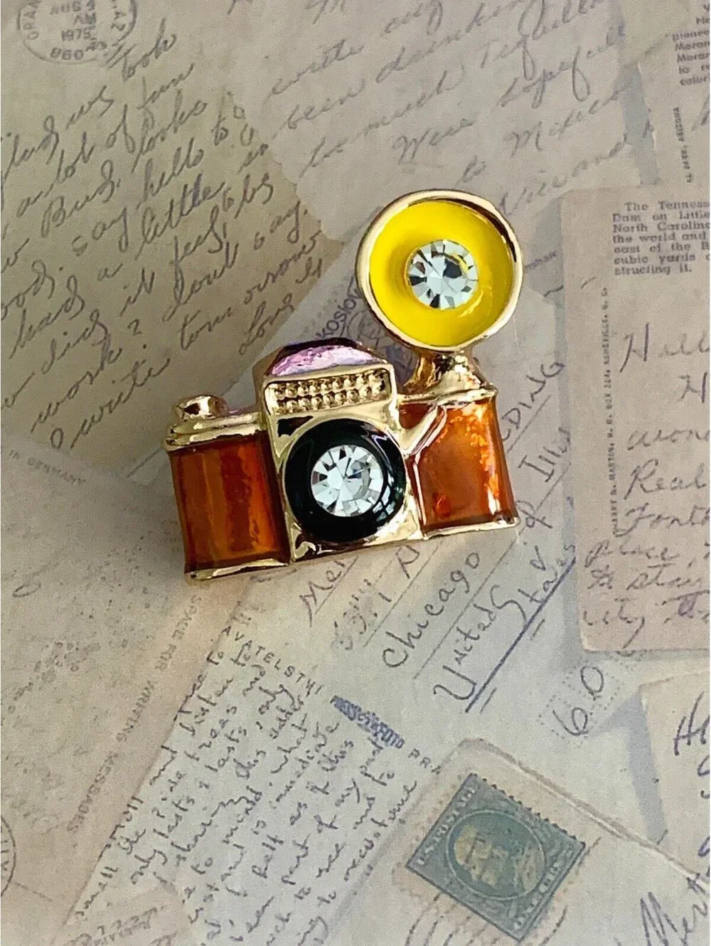 Retro Camera Brooch Pin with Sparkling Crystals and Colorful Enamel